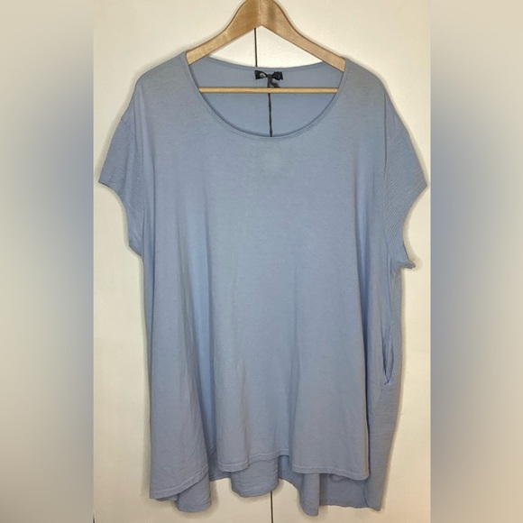Made in Italy blue cotton blend short sleeves top. Small - Picture 1 of 14